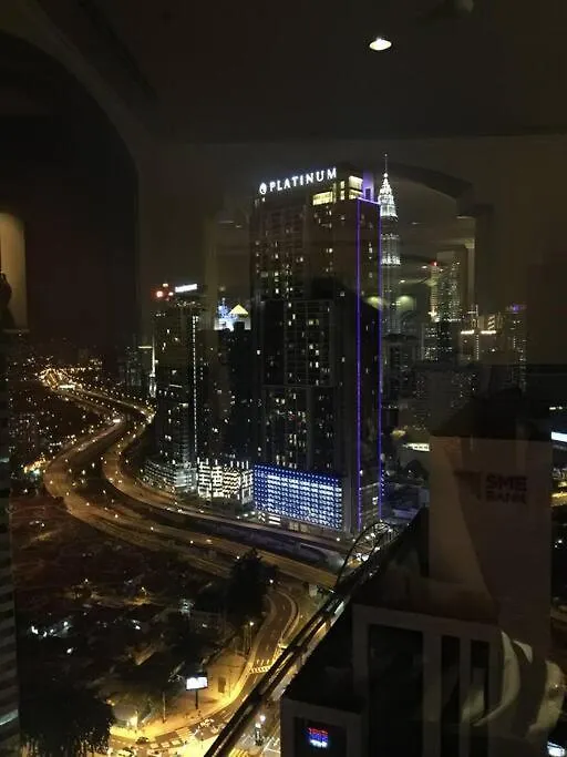 Exotic Elegant Sky Utopia! 魅力四射独特风格.邂逅浪漫吉隆坡美好夜景回忆 0*, Kuala Lumpur